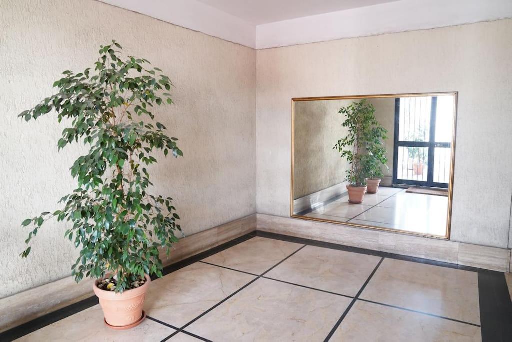 The Sun In Rome Apartment Exterior photo