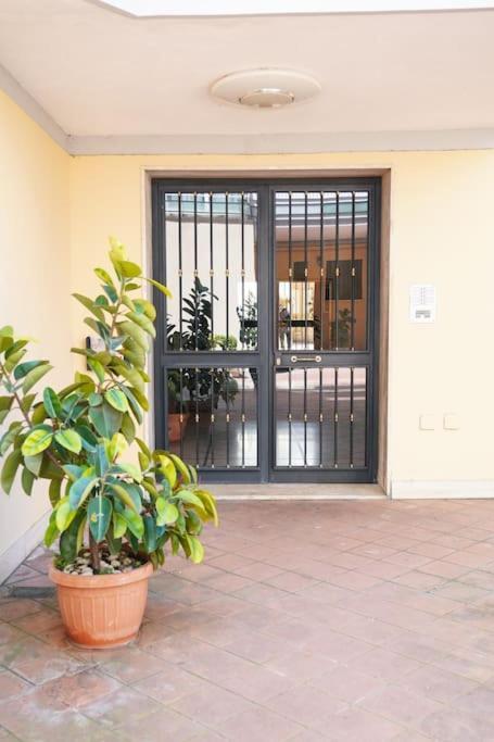 The Sun In Rome Apartment Exterior photo
