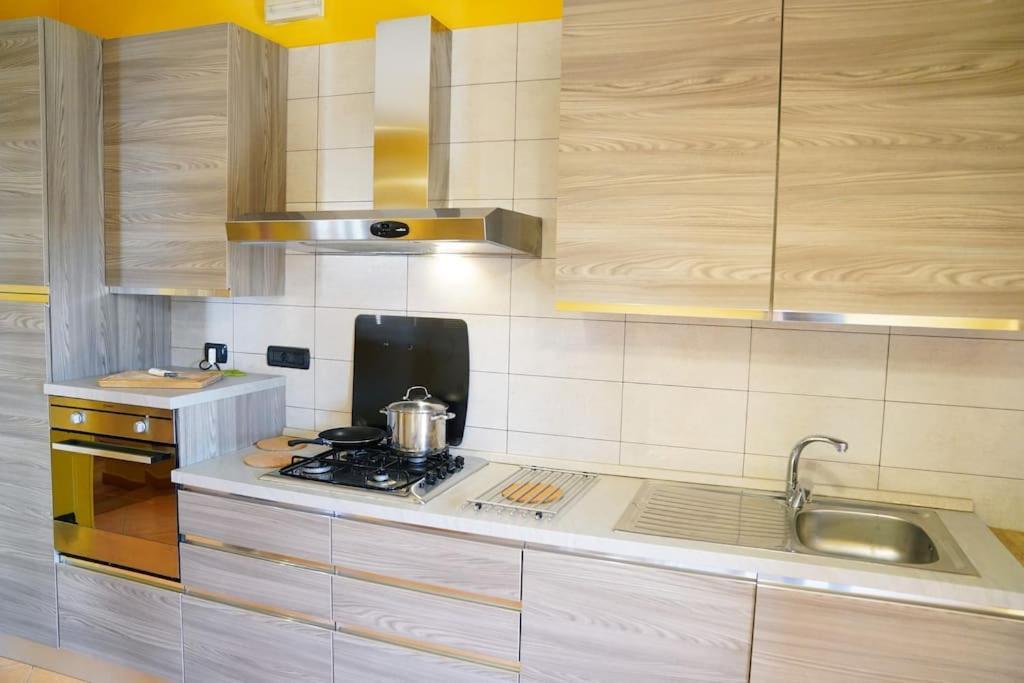 The Sun In Rome Apartment Exterior photo